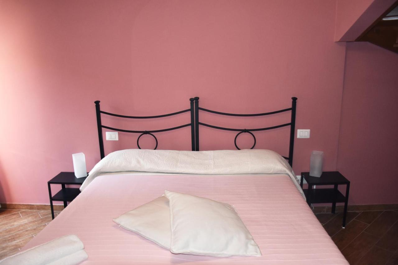 Il Peperino Guesthouse Viterbo Eksteriør billede